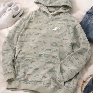 Nike Boys Hoodie Sweatshirt | Size Large | Allover Logo Print